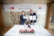 에이유커머스, 「불박서」 아시아 총판 MOU 체결