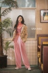 미도컴퍼니 반에이크, 둥지탈출 김예은 모델로~
