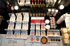 밀착! 백스테이지 메이크업