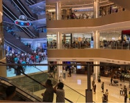 신규 오픈 롯데 수지몰, 첫 주말 풍경은?