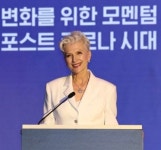 일론머스크 엄마가 원픽한 K패션 노드비메이드