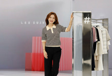 KT알파 쇼핑에서 ‘수정샵(#)’ 첫 방송  이수정 쇼호스트가 직접 고른 패션 아이템