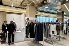 ‘부츠컷 데님 맛집’ 시너진, 더현대서울 팝업스토어 오픈