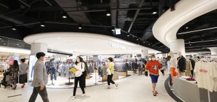 이마트, 복합문화공간으로 탈바꿈한다…첫 시작은 이마트타운 월계점