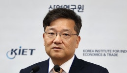 산업연구원장 새해 한국 경제 1.9% 성장…불확실성을 새 기회로