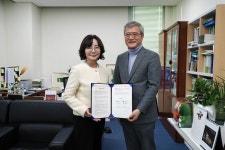 액티브 시니어세대 건강100세 체조운동 바운스바운스 공동개발 및 보급