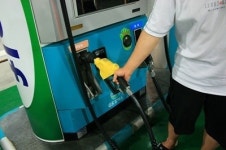 주유소에서 넣은 기름양, 속임수 의심된다면?