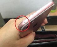스마트폰 배터리 수리 후 액정 깨져있다면...AS하자 논란