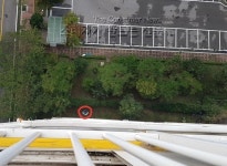 [노컷영상] 태풍으로 아파트 19층서 추락한 에어컨 실외기