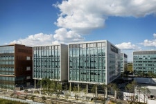 LG이노텍, 사업구조개편으로 LED부문 직원 40% 이상 감소...광학솔루션은 13% 증가