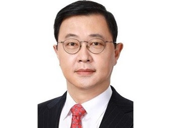 최재원 SK 수석부회장, SK온 대표이사 부임