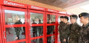 군 공중전화 요금 돌연 4.3배 인상...군 가족들 비용 부담 호소