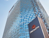 (주)한화 임원들 자기회사 주식 매입 행렬...김동관 이끄는 신재생‧방산‧우주 기대감?