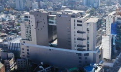 AK홀딩스, 지난해 영업익 2852억 원...흑자전환 성공