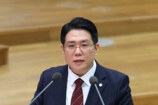 김현석 의원 1·29 부동산 대책 졸속 정책 vs 김동연 지사 협의로 해법 찾겠다