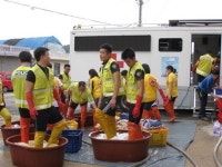 옥천 대한적십자사 취약계층 세탁봉사 눈길