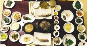 푸짐하고 깊이있는 맛 대를 이어온 남도 밥상
