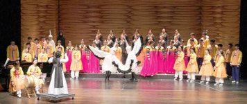 오스트리아 빈 사로잡은 환상의 하모니