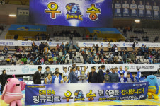 아산 우리은행 위비 여자프로농구단, 정규리그 5연패