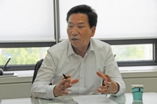 전 회장은 누구?