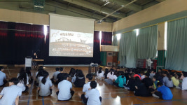 공주탄천초·중, 샌드아트 공연을 통한 장애인식개선 교육 가져