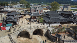 논산 백제군사박물관, 선샤인랜드문화체험 각광