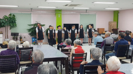 음성 오선초등학교, 금왕읍 홍복양로원에서 공연 봉사활동