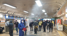 [사진뉴스] 코로나19 긴급폐쇄…소독 한창인 대전 중앙로지하상가