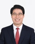 대전 서구을-양홍규, 천안 을 이정만 경선 승리