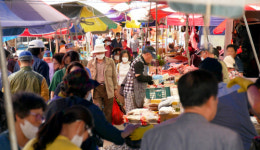 [포토] 북적이는 유성시장
