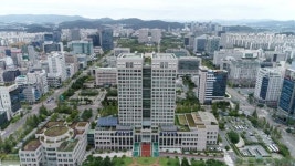 대전시 측근 돌려막기 인사 비판