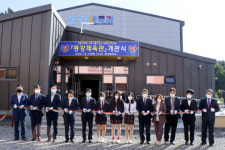 서천 동강중학교 10억 들여 동강체육관 개관식