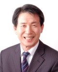 [문학의 향기] 봄을 꿈꾸는 왕버들