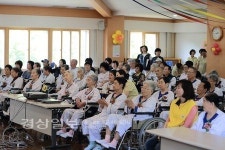 어버이 은혜 감사합니다…울산지역 의료기관 다양한 孝 프로그램 눈길