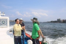 이수선 울산 북구의회 의장과 북구의원들, 적조 방제예찰 활동 실시