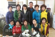 [햇살]5년째 도시락 들고 홀몸노인 찾는 일산동 천사들