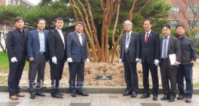 학성고등학교 14회 동기회, 도서관에 200만원 상당의 교양도서 기증