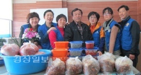 울산 동구 남목1동 바르게살기위원회, 소외이웃 음식 봉사 행사 가져