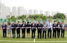 울산생활과학고등학교, 학교 내 보조야구경기장 개장식 열어
