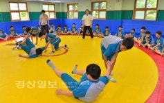 [Charm교육 실천하는 학교 현장을 찾아서]학교폭력 예방·체력 단련 일석이조