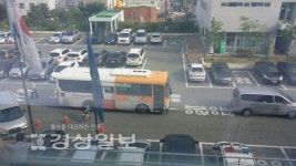 승객이 욕한다며 시내버스 몰고 경찰서로