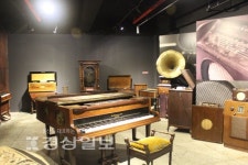 [관광도시로 가는길, 이제는 글로컬시대]버려진 폐광에 130억 쏟아부어, 예술을 캐는 탄광으로 재탄생