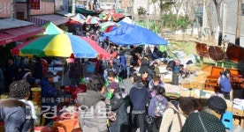 [사진뉴스]대목 앞둔 전통시장