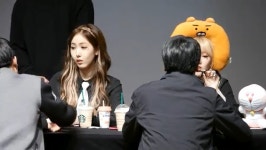 여자친구 예린 매의 눈 인정?…팬사인회에서 안경몰카 잡아내