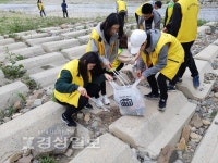 (사)울주군자원봉사센터 천상고등학교 청소년전문봉사단, 거리 환경정화 활동 실시