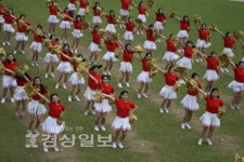 울산여자상업고등학교, 선후배가 함께하는 치어리딩 경연대회 열어