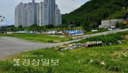 다전물놀이장 임시주차장 침수피해 우려 논란
