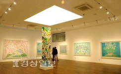 [홍영진 기자의 행복한 미술관 여행]제주의 아름다운 풍광에 예술이 더해졌다