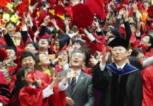 [전문]문재인 대통령, UNIST(울산 과학기술원)학위 수여식 참석