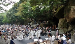[떠나요, 주말축제]뱃놀이와 온천여행으로 미세먼지 날려버리자